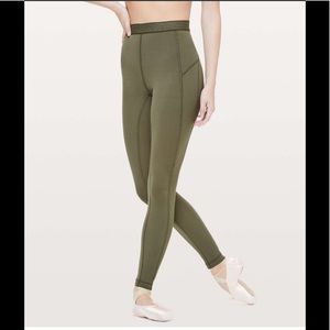 Lululemon Principal Dancer Golden Lining